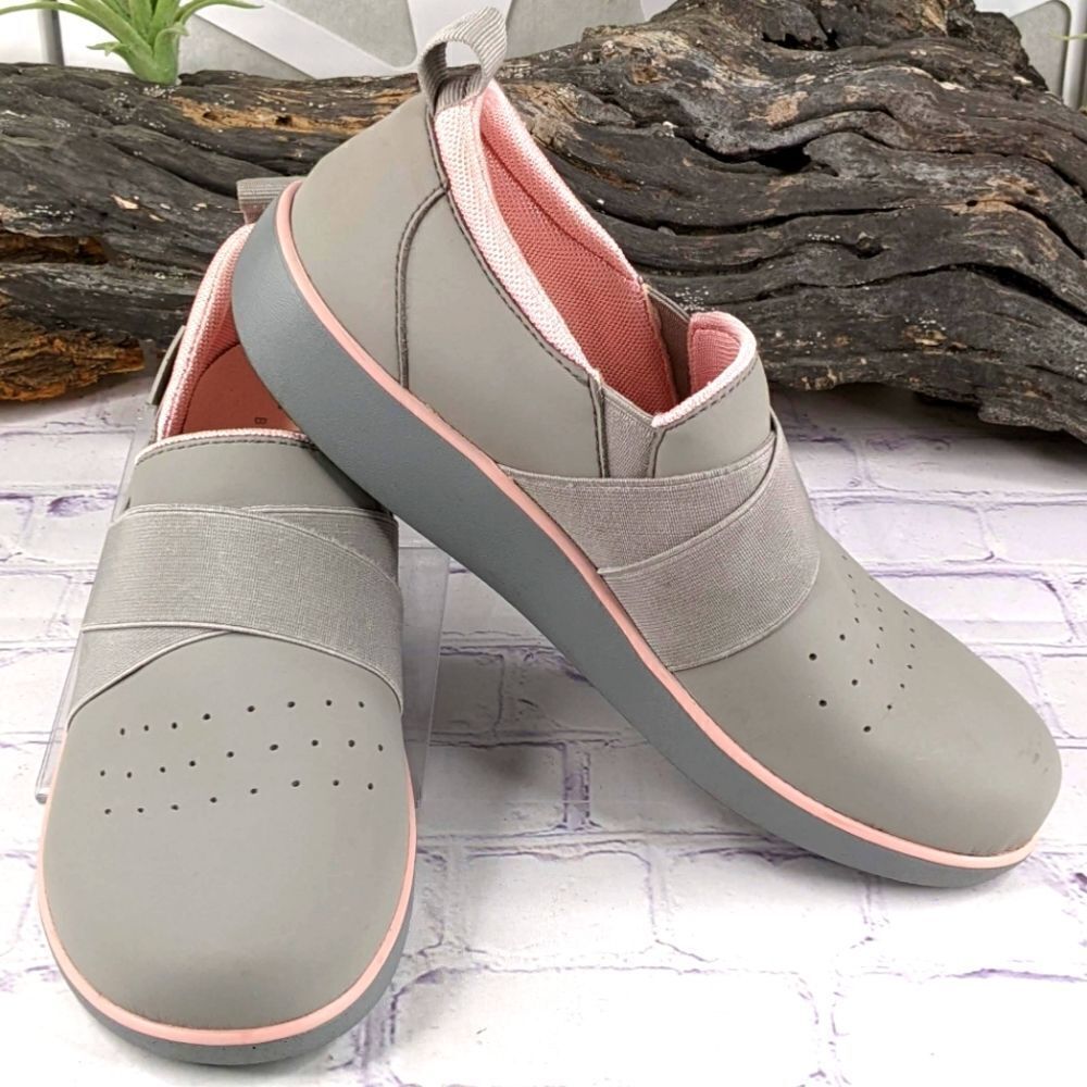 Alegria Savvie Perforated Professional Slip-Ons